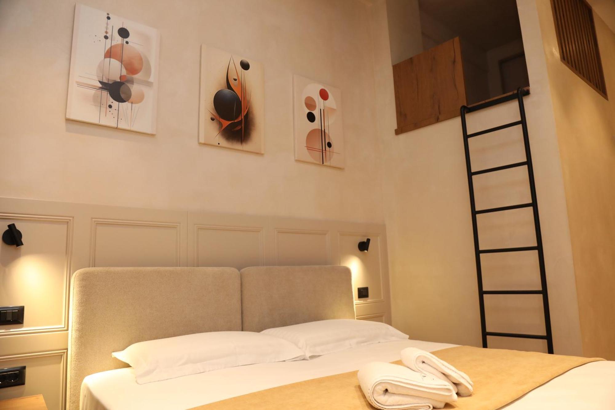 Z Art Hotel Kruje Ngoại thất bức ảnh