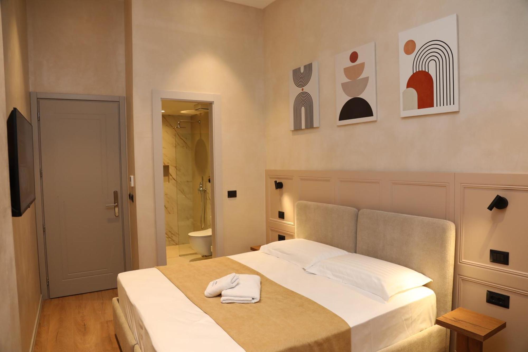 Z Art Hotel Kruje Ngoại thất bức ảnh