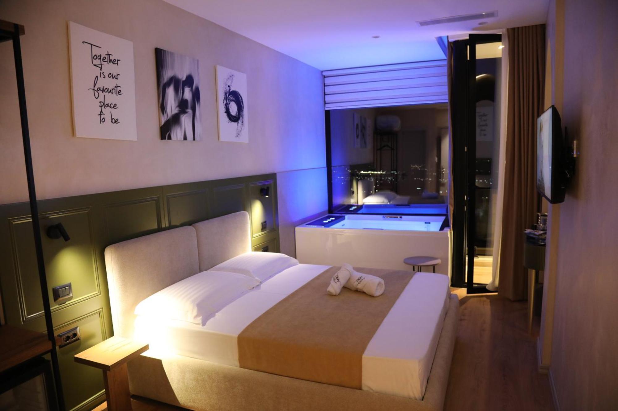 Z Art Hotel Kruje Ngoại thất bức ảnh