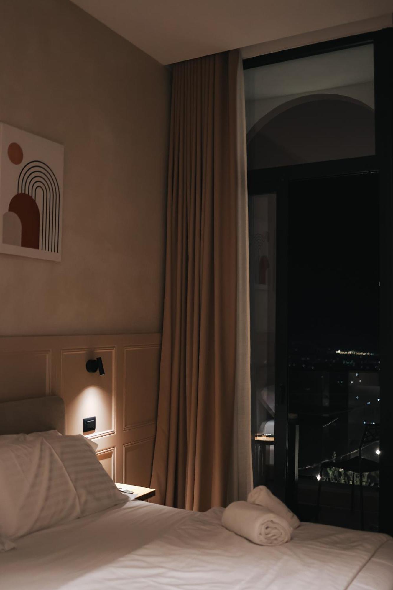 Z Art Hotel Kruje Ngoại thất bức ảnh